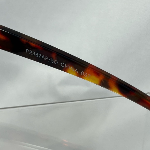 NWOT Retro Cats Eye Sunglasses - Picture 4 of 4